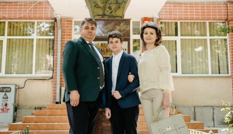 Familia – Fundamentul unei societăți puternice și prosper